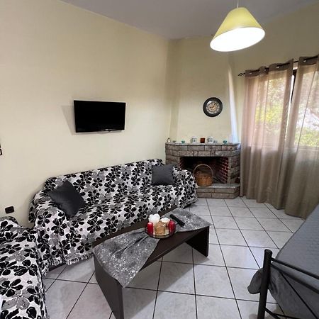 Village Apartment Marathiás Dış mekan fotoğraf