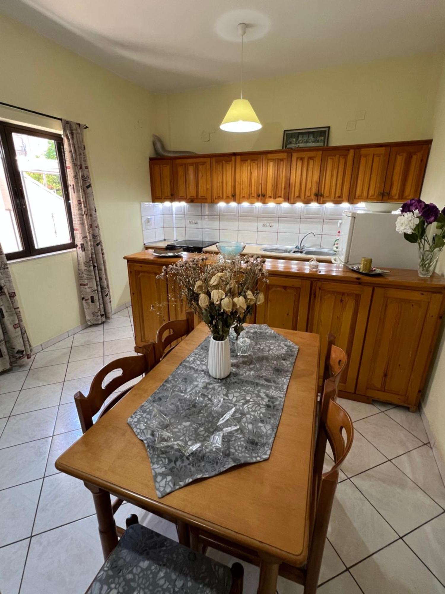 Village Apartment Marathiás Dış mekan fotoğraf